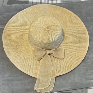 Beach hat